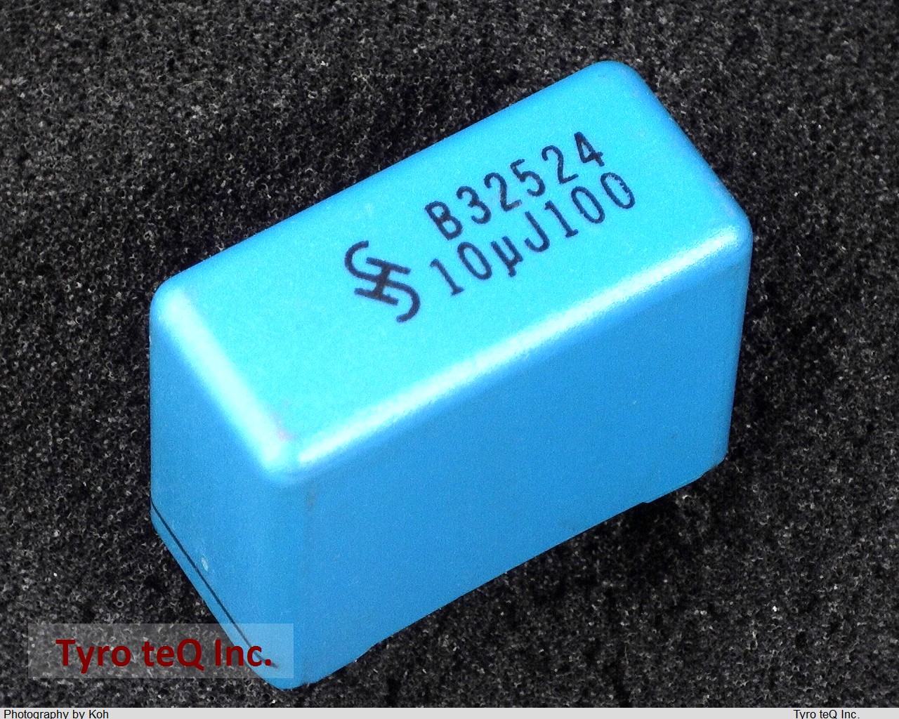 B32524Q1106J289