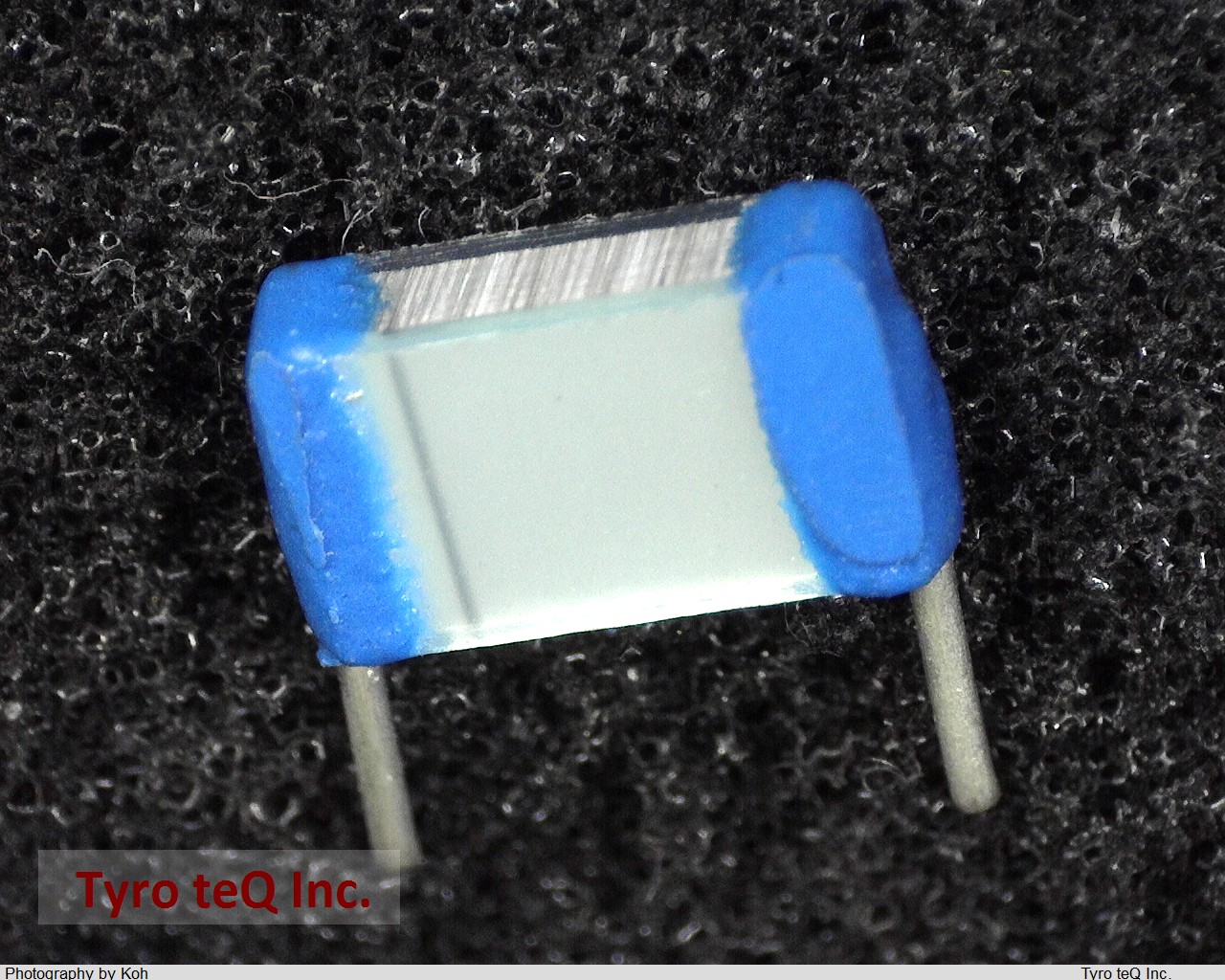B32520E6103K289