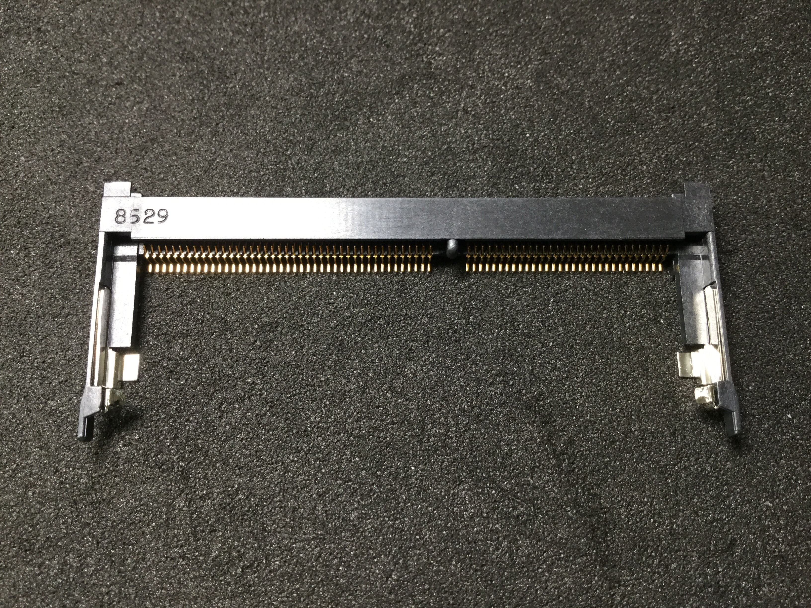 DM04-144B2