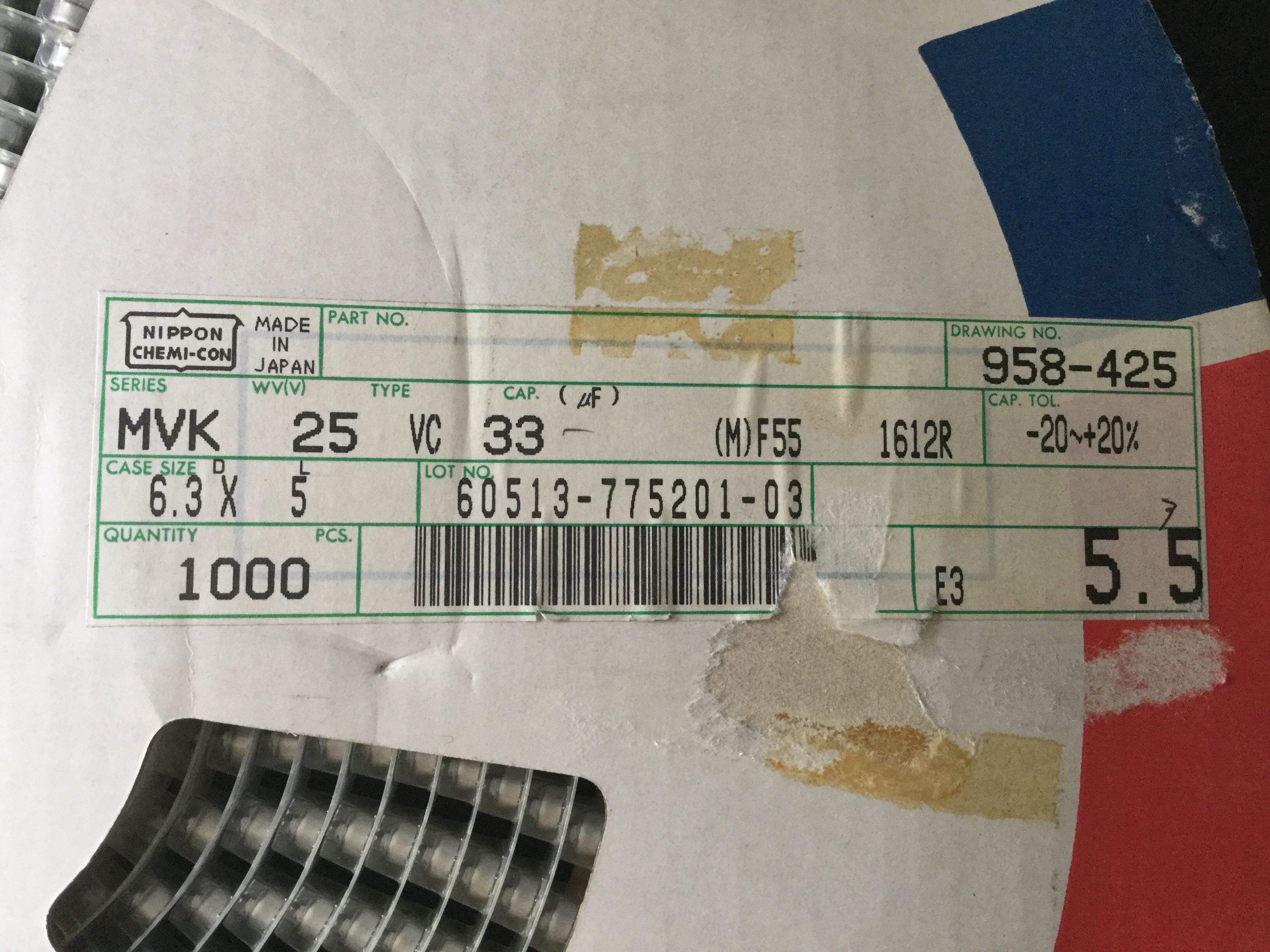 EMVK250ADA330MF55G