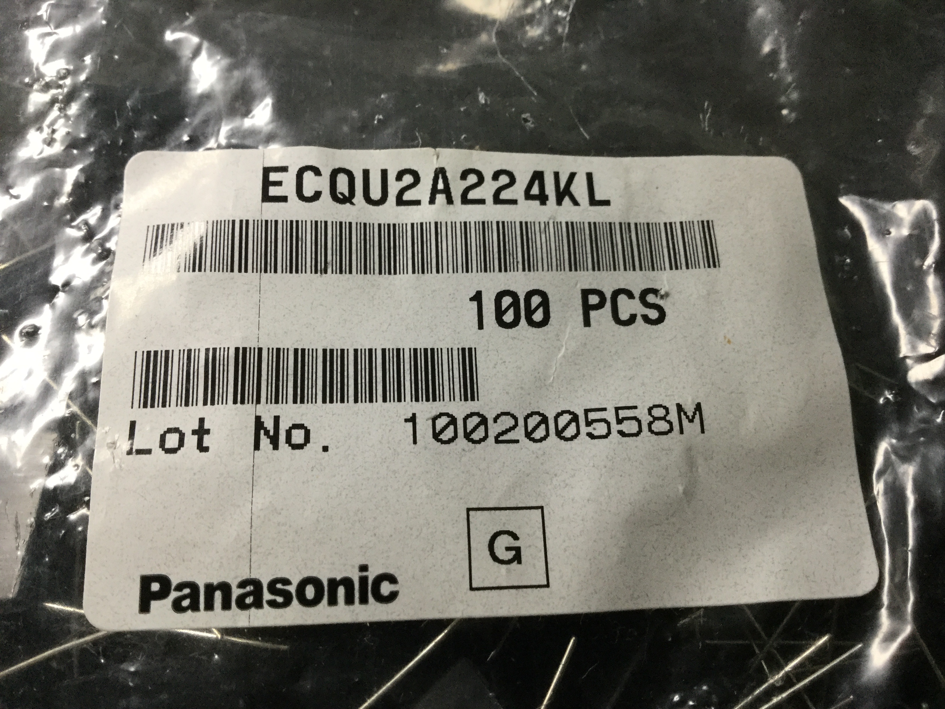 ECQU2A224ML