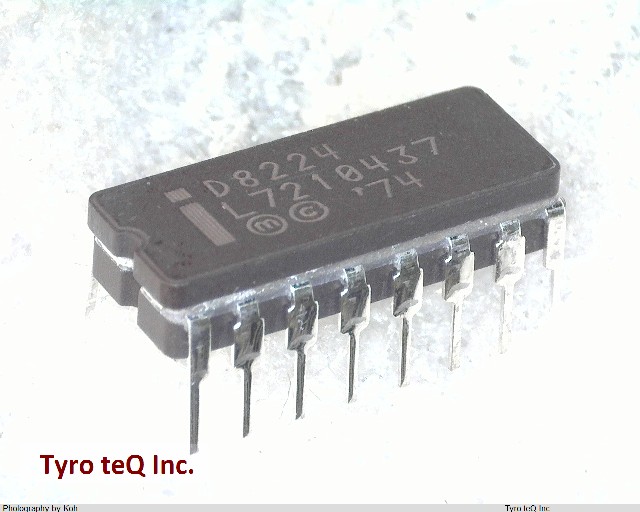 D8224