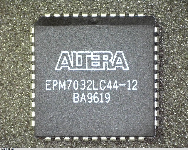 EPM7032LC44-12