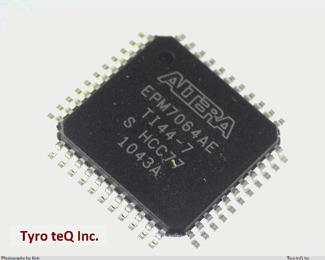 EPM7064AETI44-7