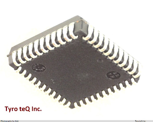 EPM3064ALC44-10N