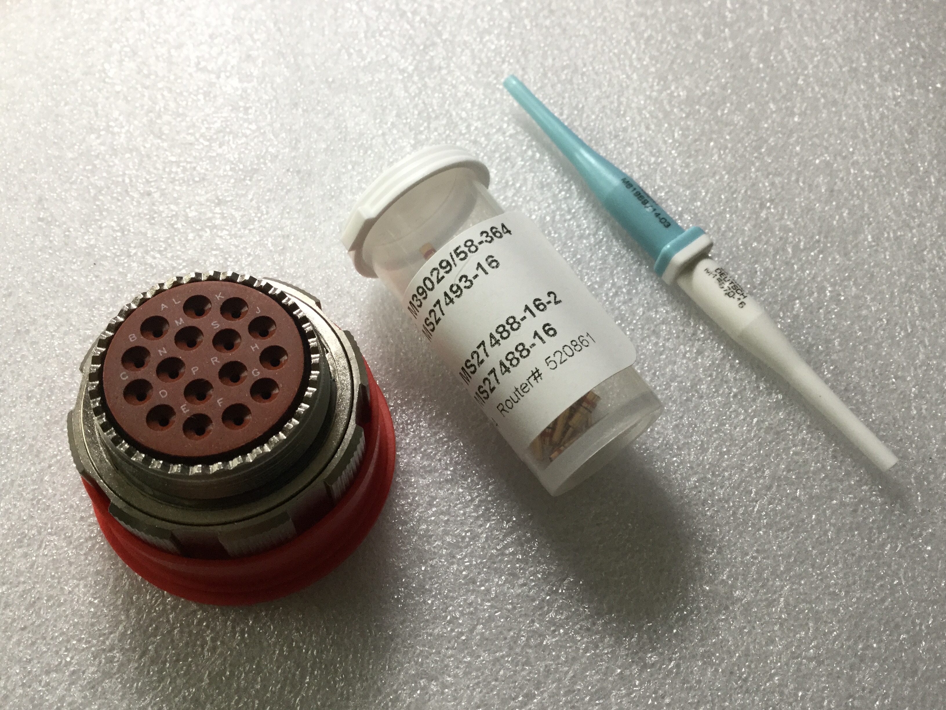 D38999/26FG16PN
