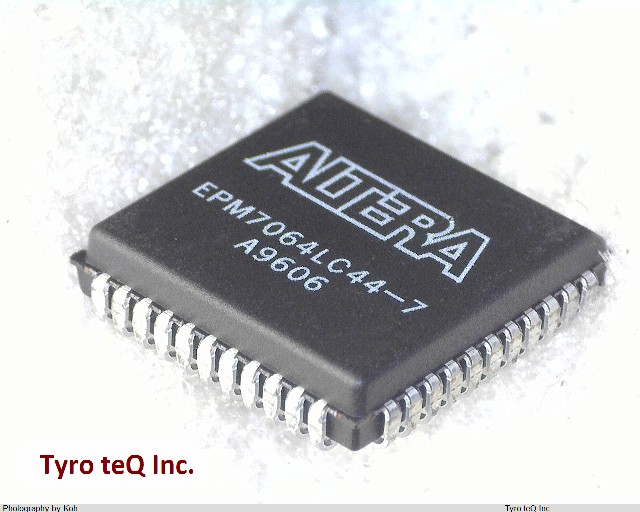 EPM7064LC44-7