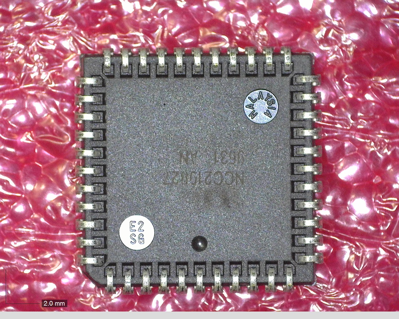 EPM7032LC44-10