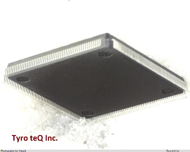 EPM7256SQC208-10N
