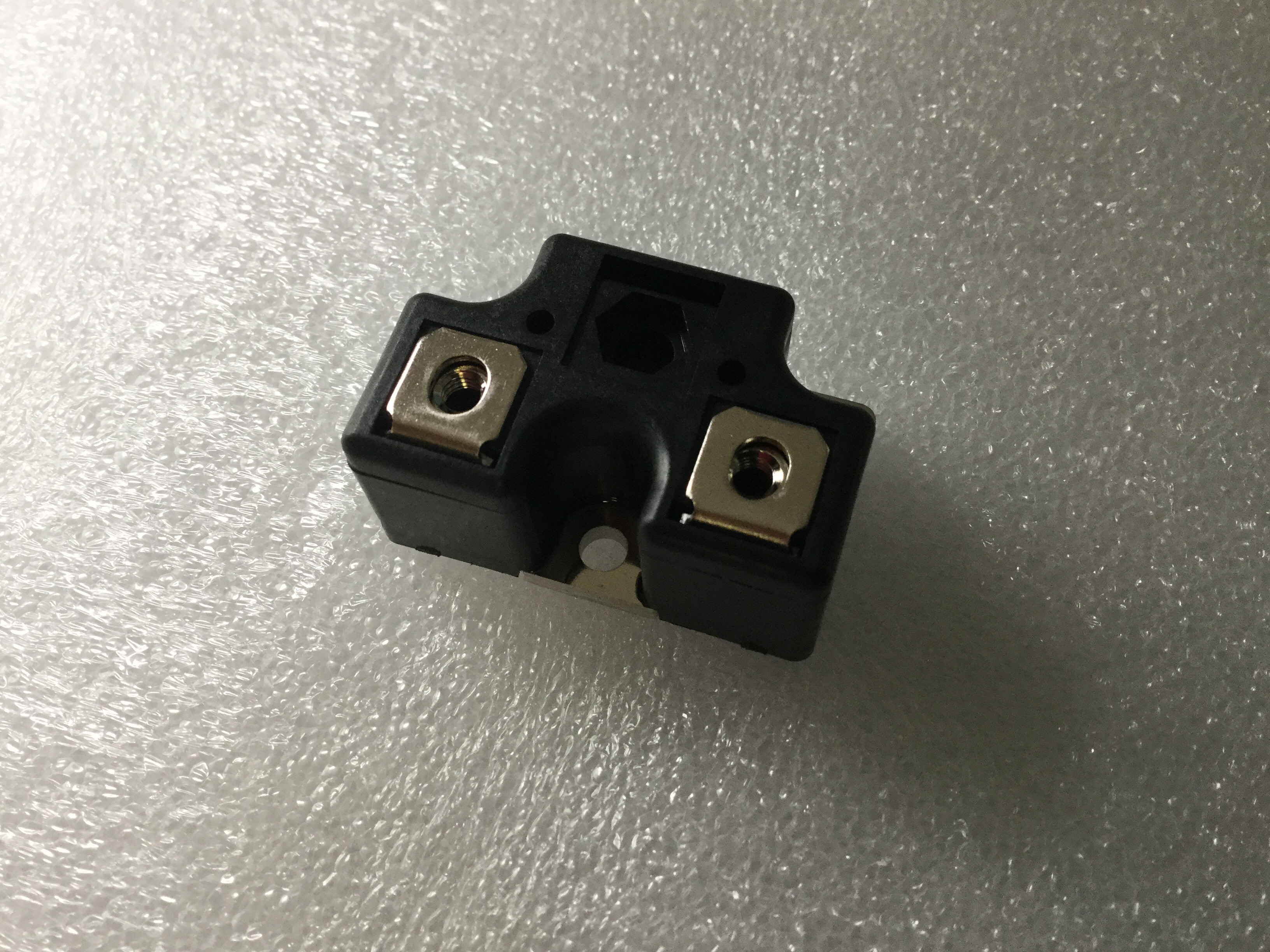 D120SC6M