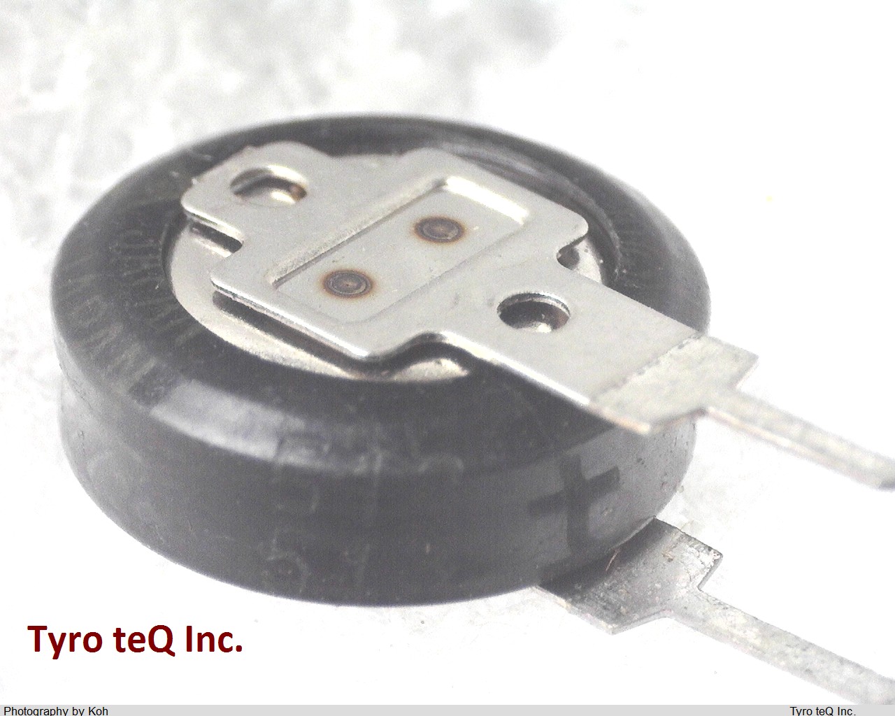 EECS0HD104V