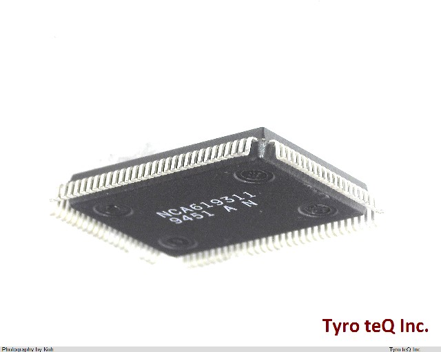 EPM7128EQC100-20