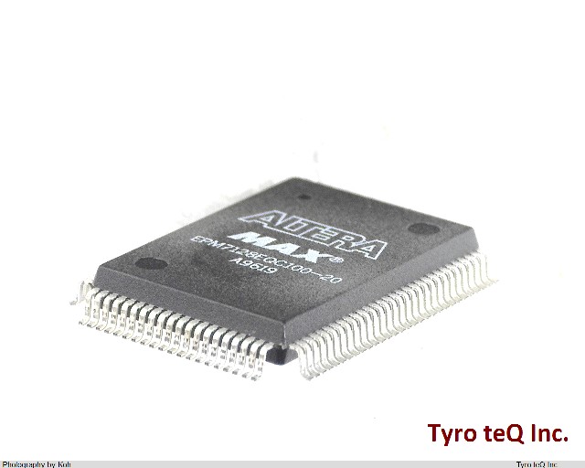 EPM7128EQC100-20