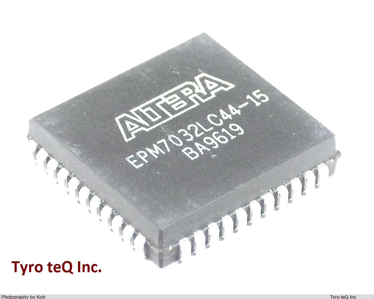 EPM7032LC44-15