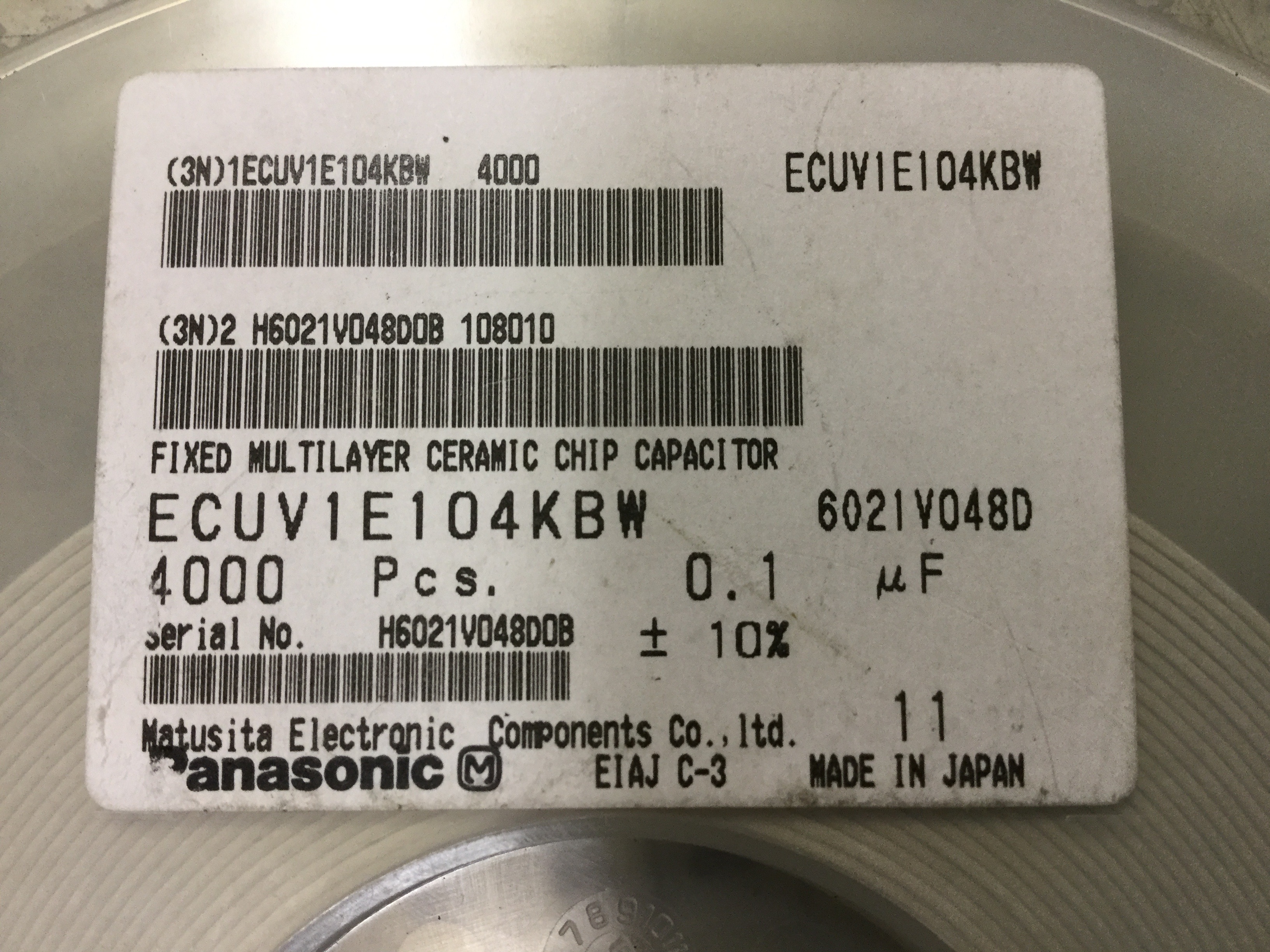 ECUV1E104KBW
