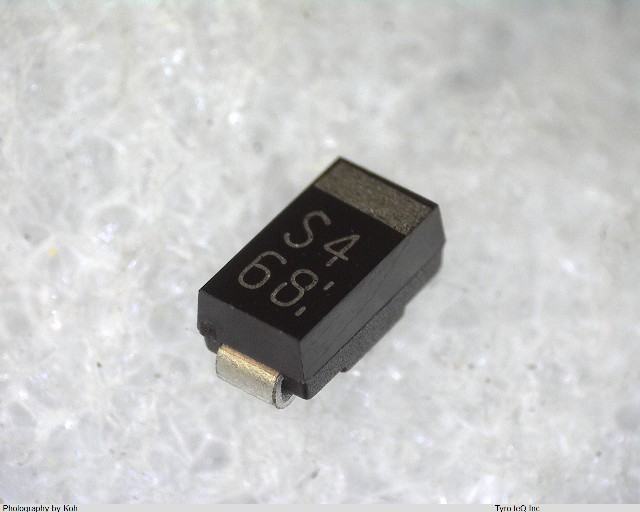 EC10QS04-TE12L