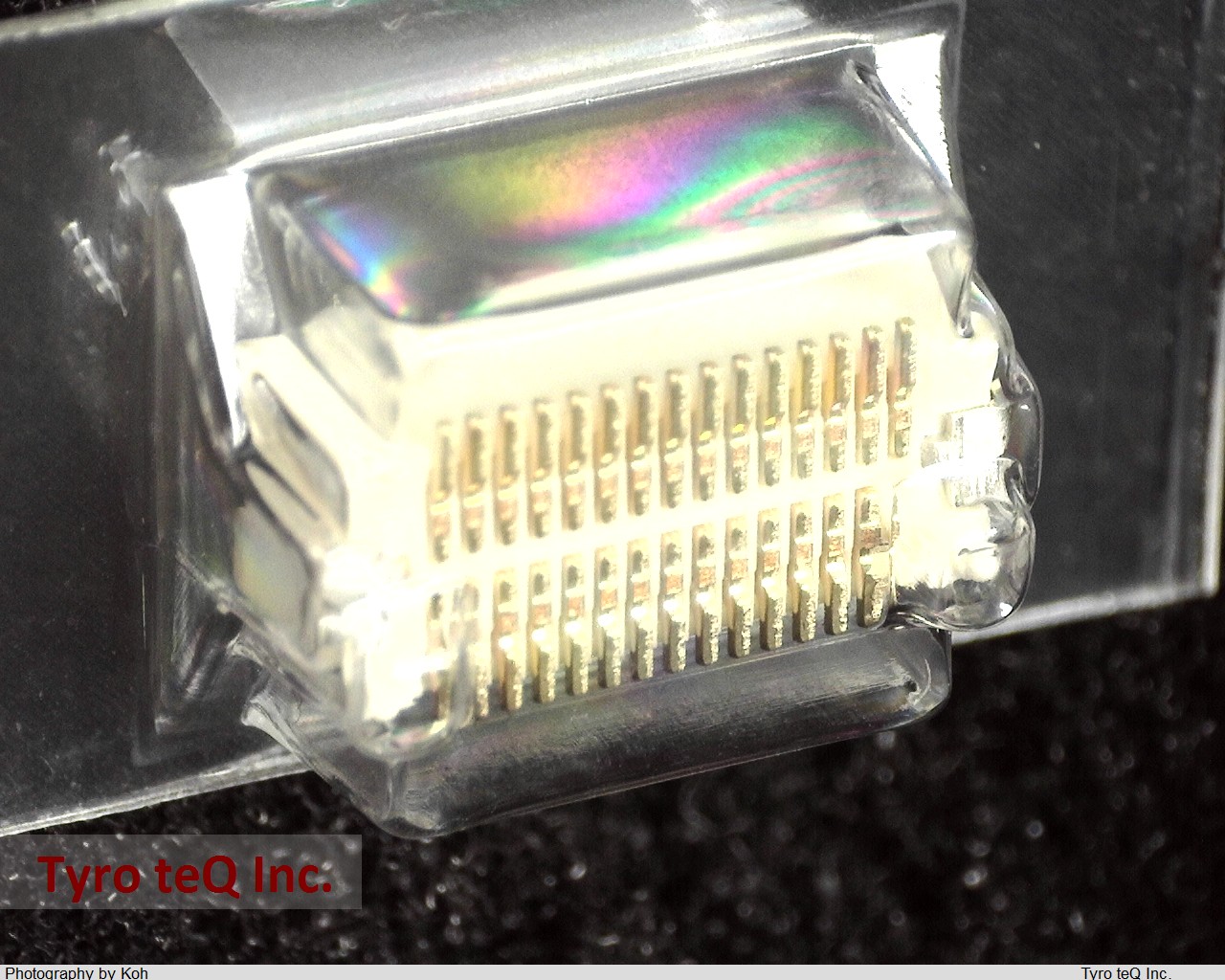 DF12(5.0)-30DP-0.5V(86)