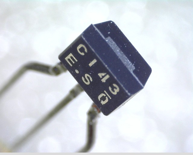 DTC143ESA
