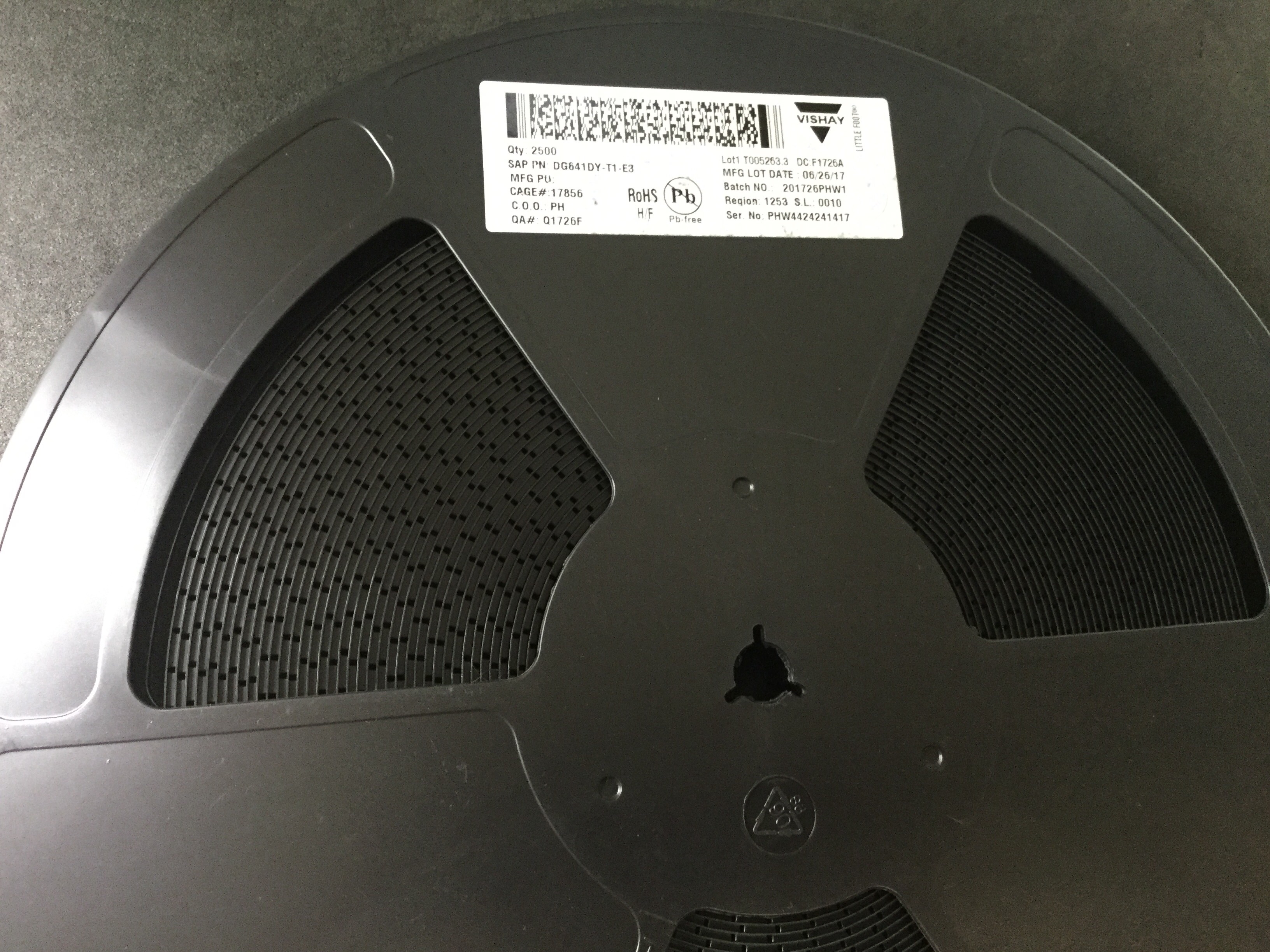 DG641DY-T1-E3