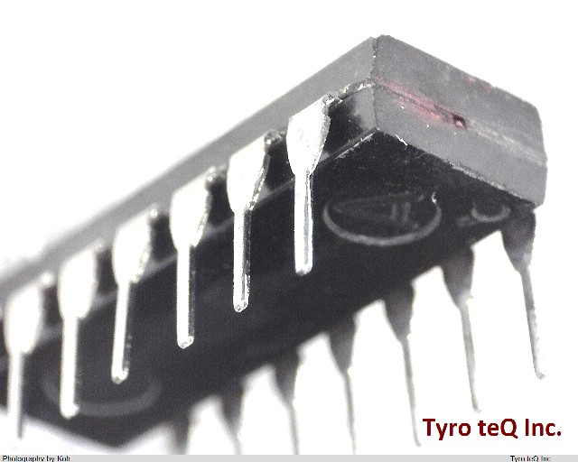 CD4011AE