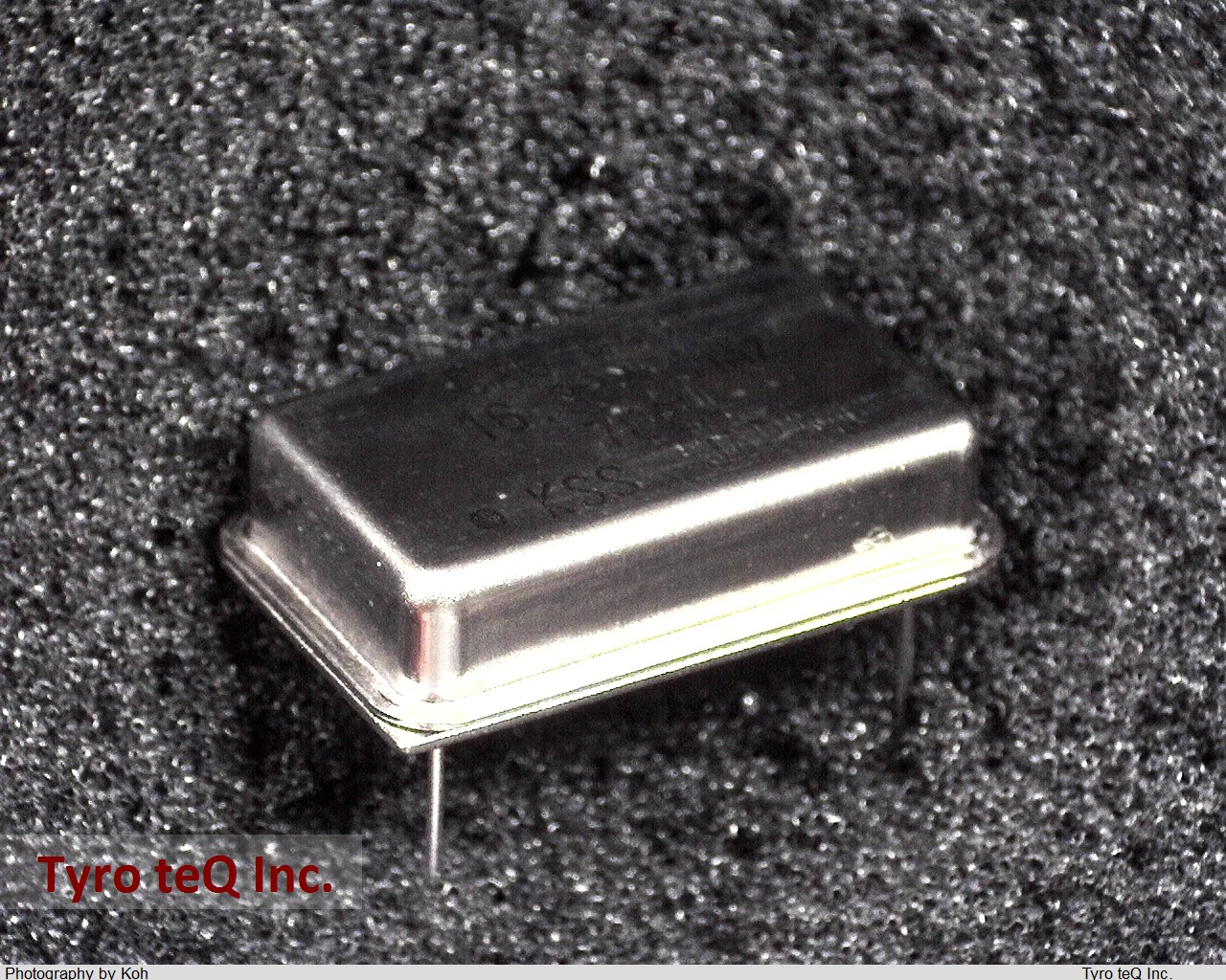 CXO-043 16.3840MHZ