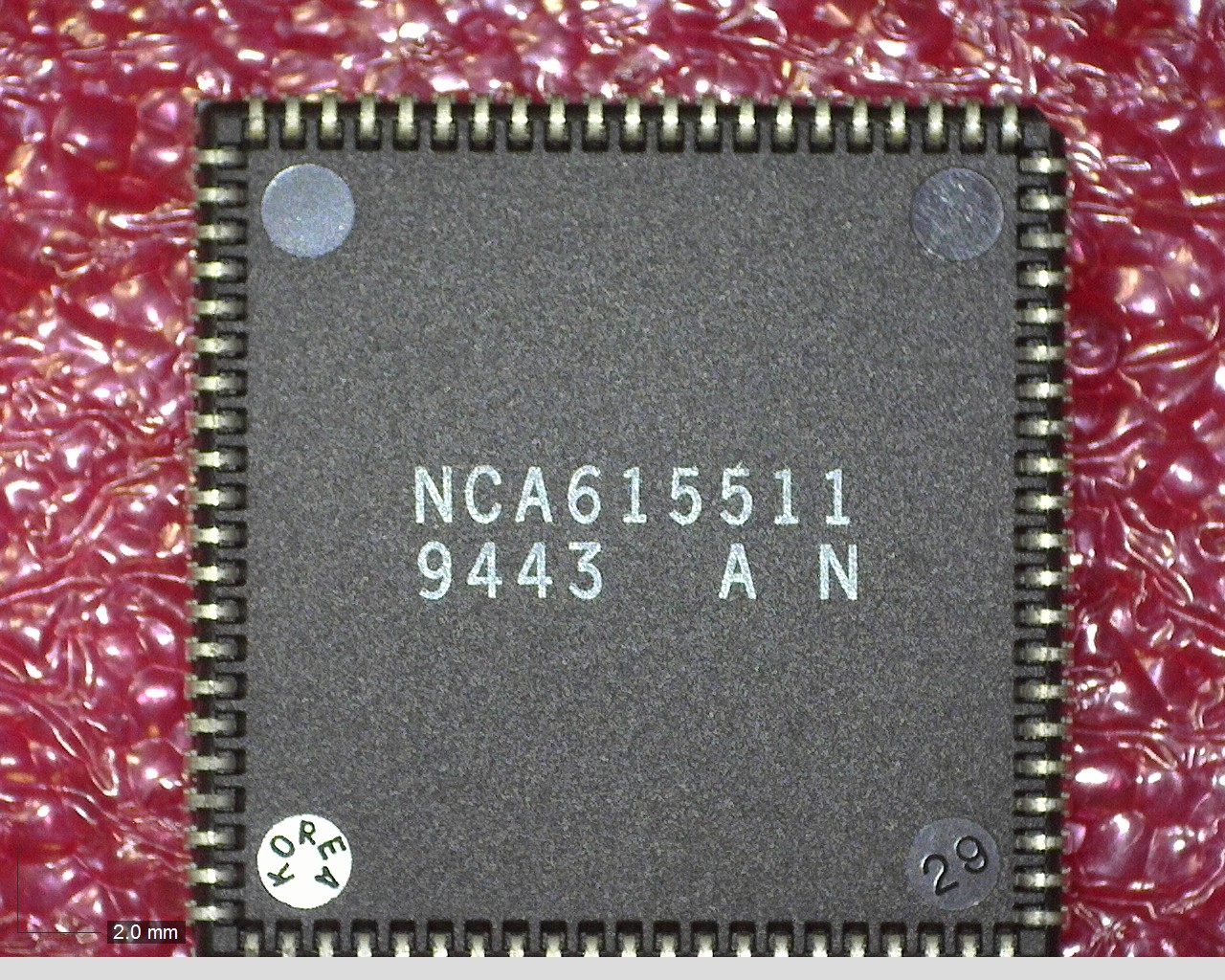 EPM7064LC84-15