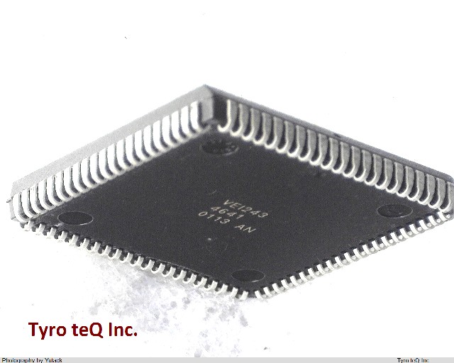 EPM7128SLC84-10