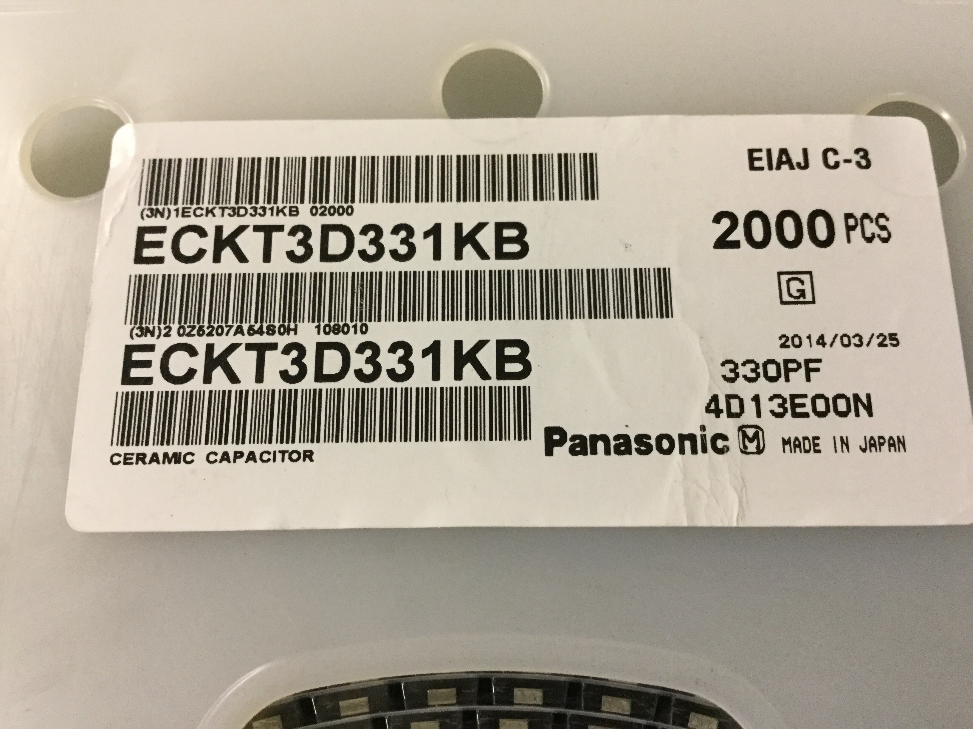 ECKT3D331KB