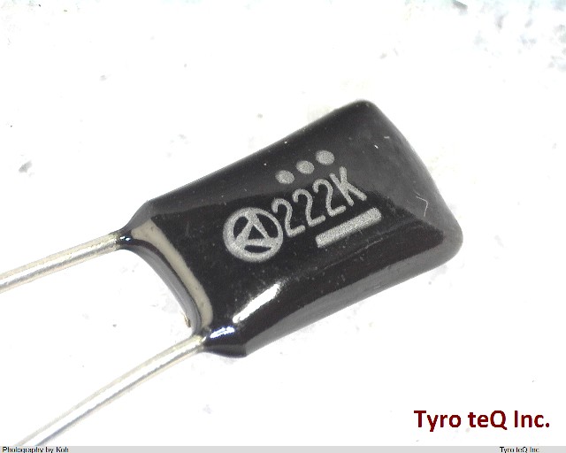 C2SEB2A222K