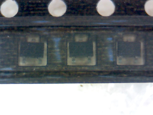 DTC143EUAT106