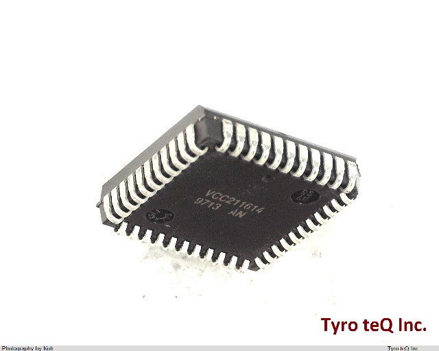 EPM7032LC44-15T