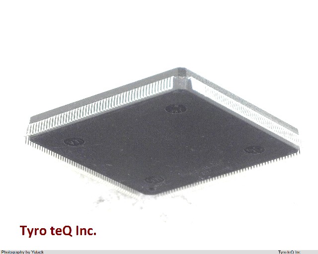 EPM7256SQC208-10N
