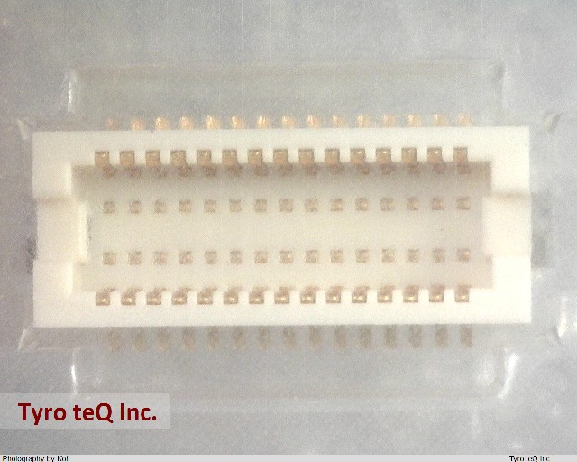 DF12(3.0)-30DP-0.5V(86)