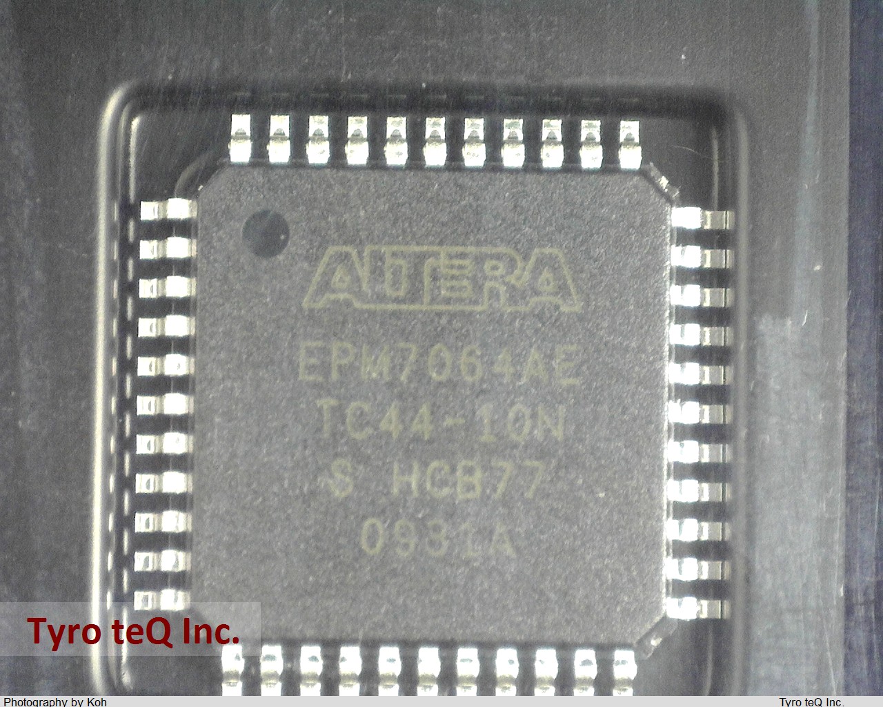 EPM7064AETC44-10N