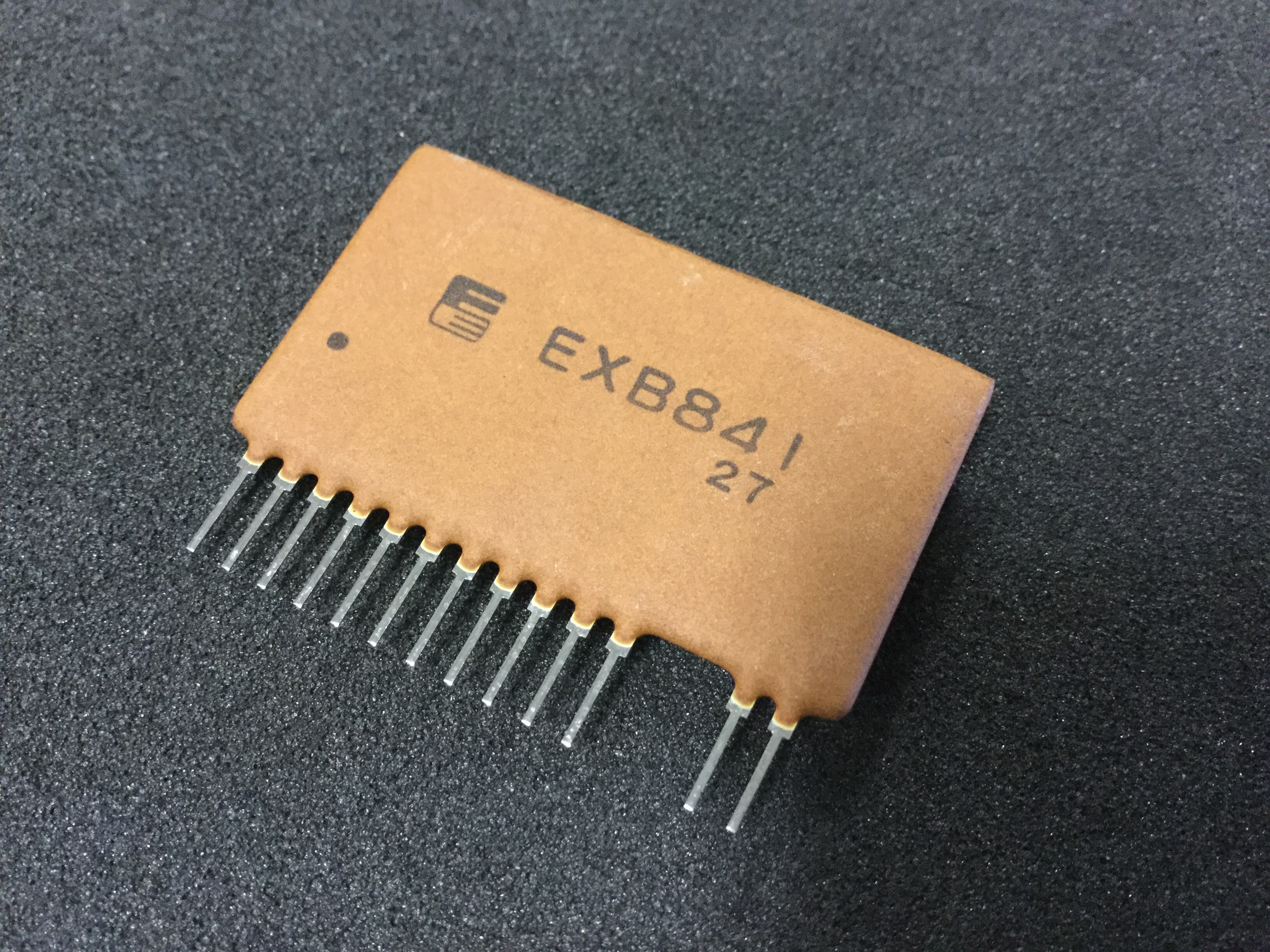 EXB841