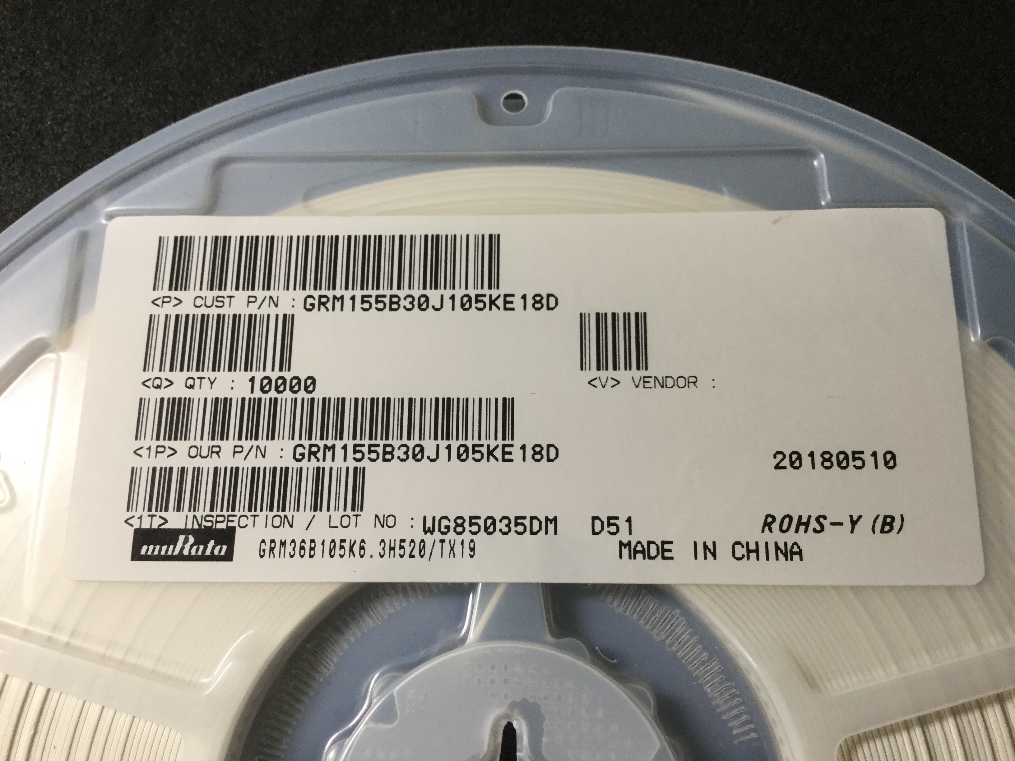 GRM155B30J105KE18D