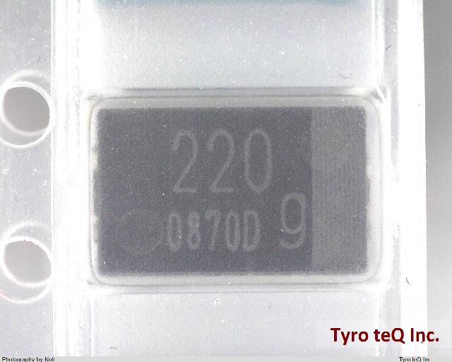 EEFSX0G221ER