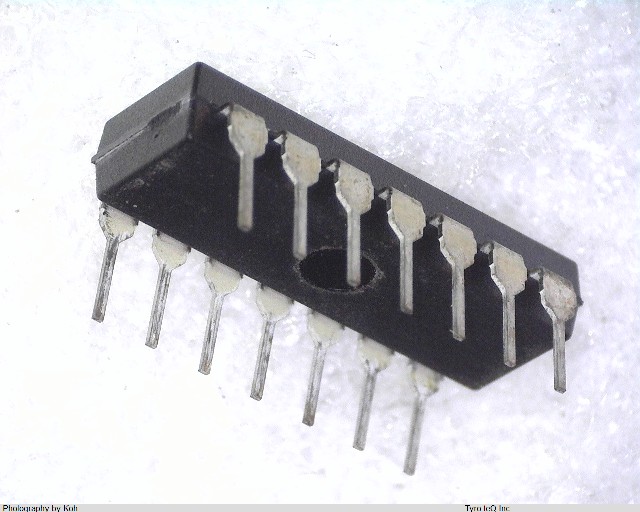 FT5701AM