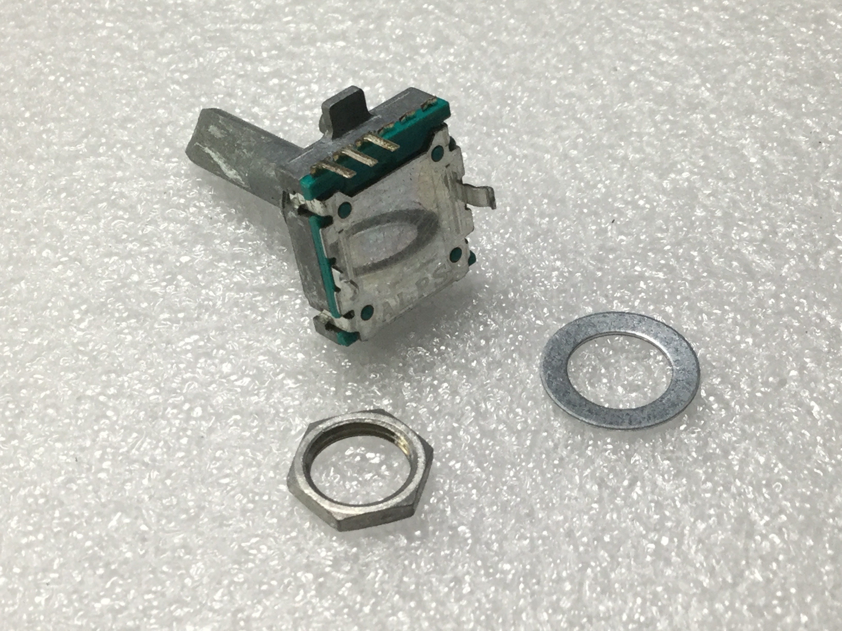 EC16B3610404