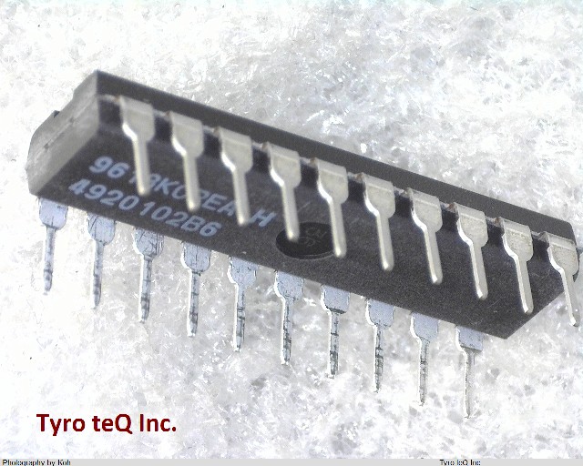 GAL18V10B-15LP