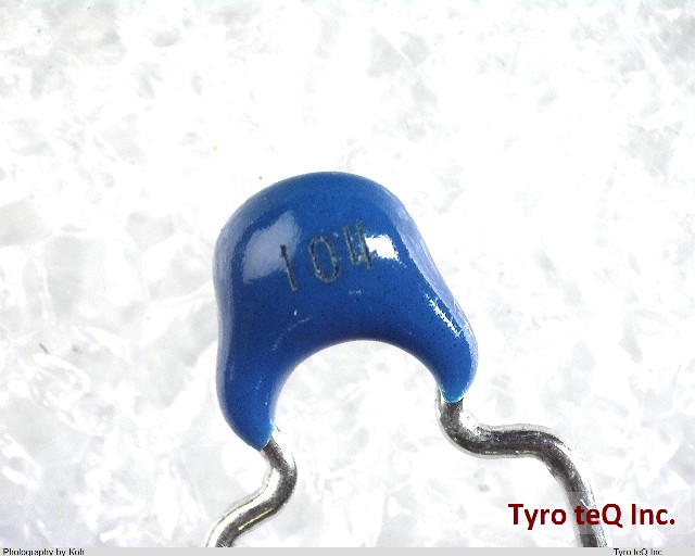 FK28X7R1H104KN000