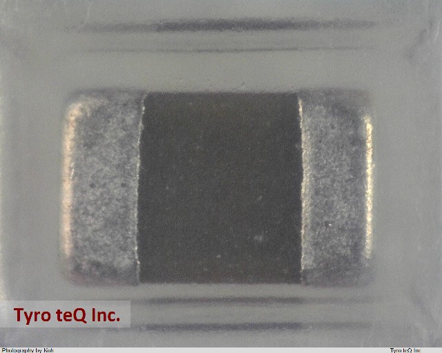EMK212BJ106KG-T