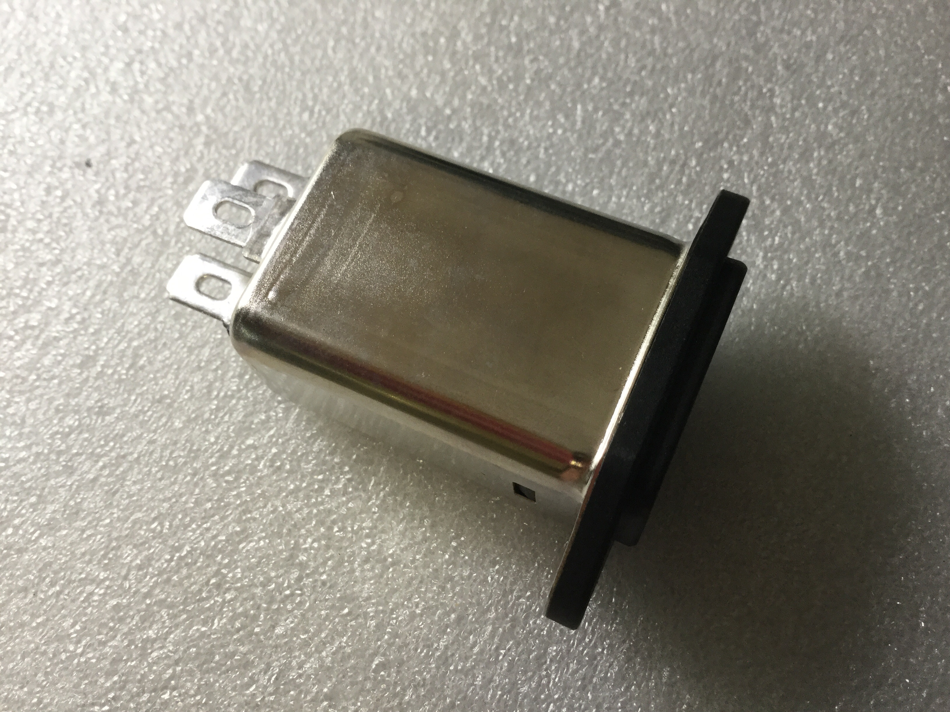 FN9222R-6-06