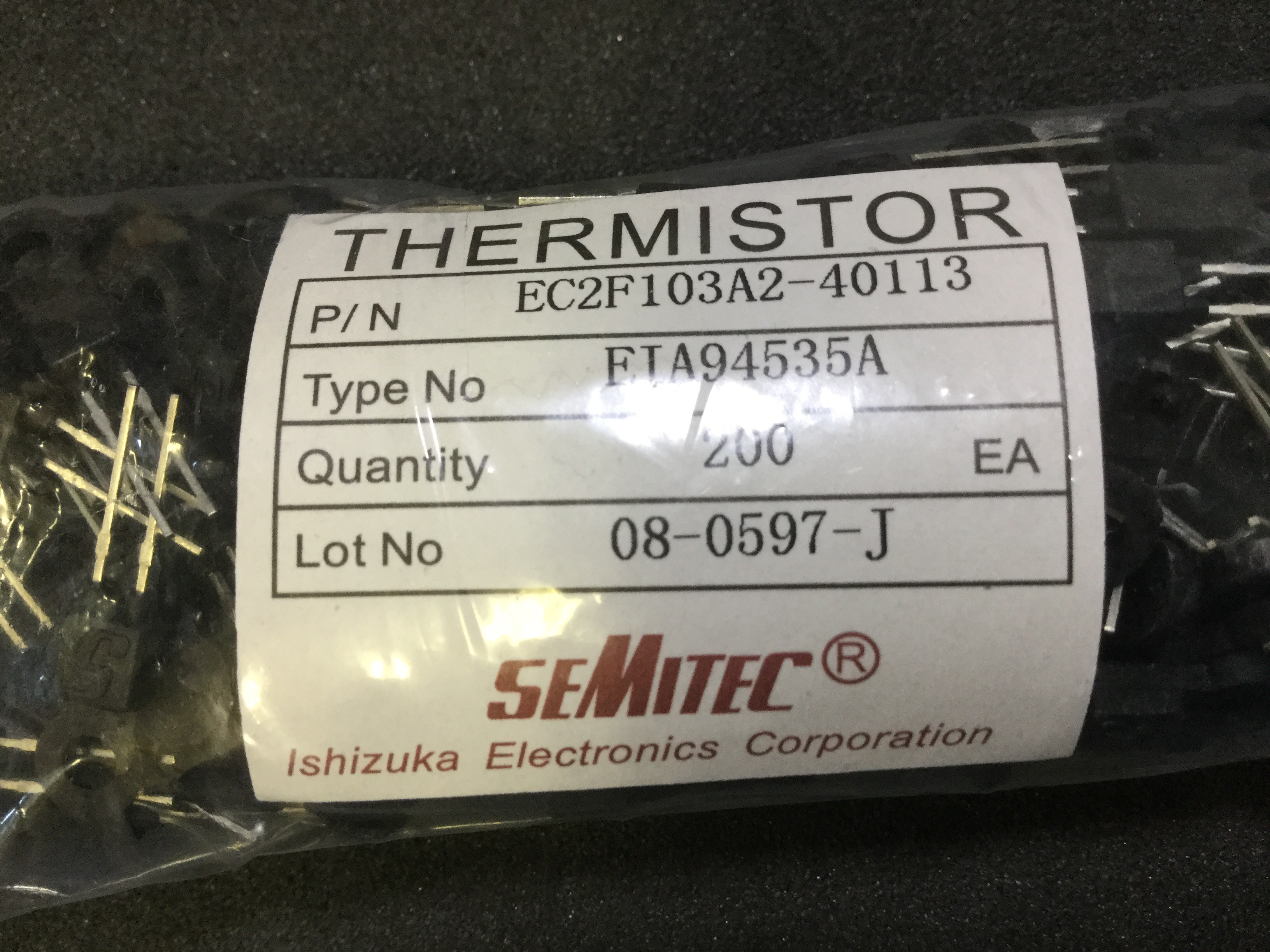 EC2F103A2-40113