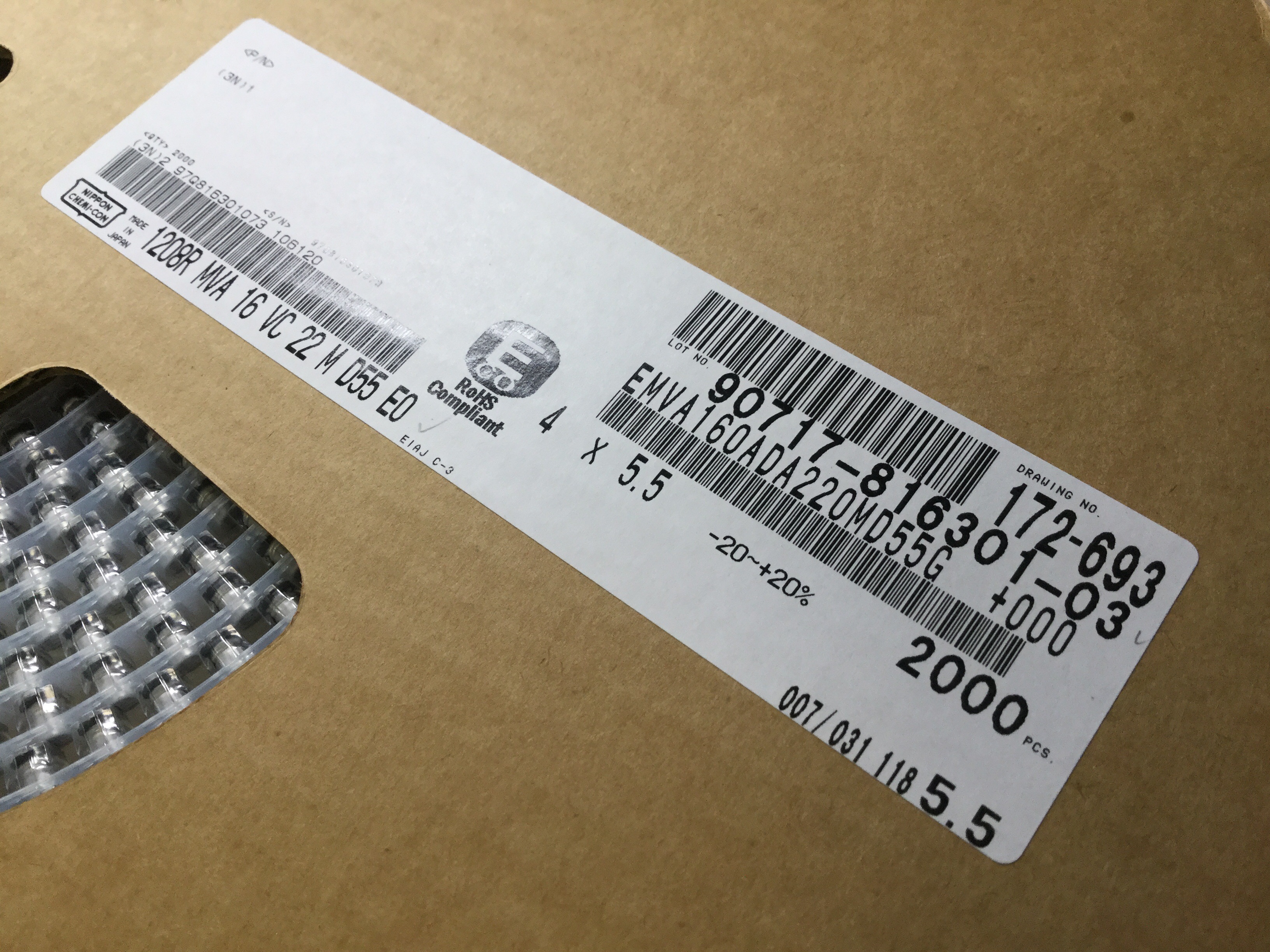 EMVA160ADA220MD55G