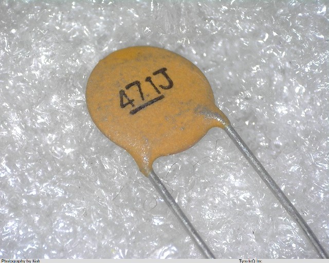 ECCF1H471J