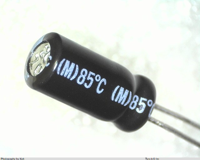 ESMG500ELL1R0ME11D
