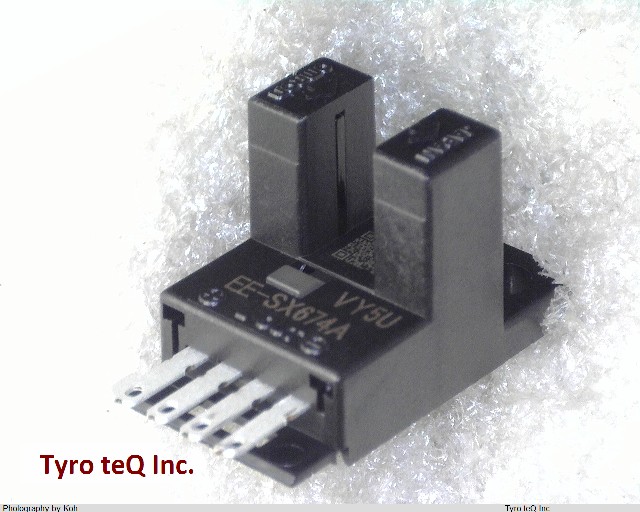 EE-SX674A