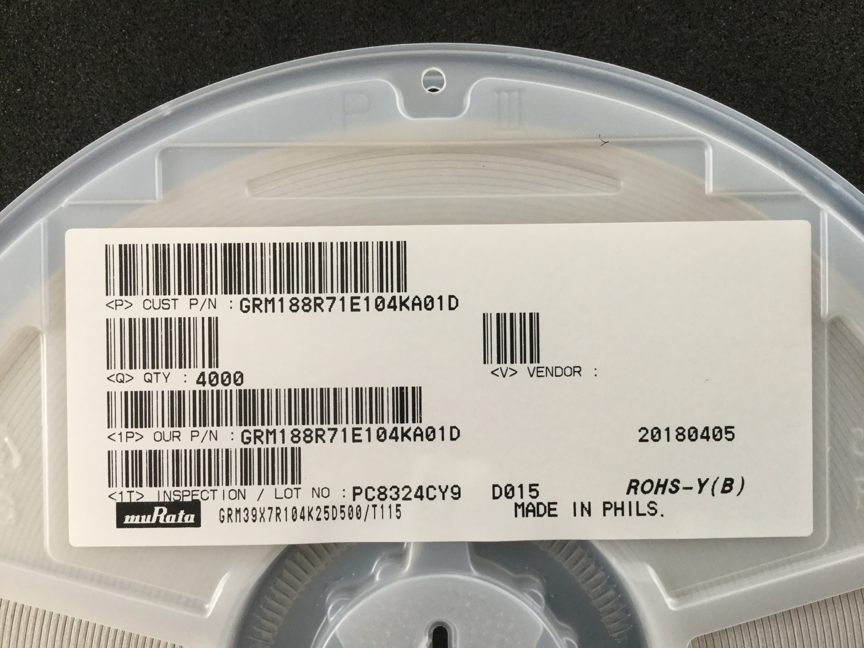 GRM188R71E104KA01D