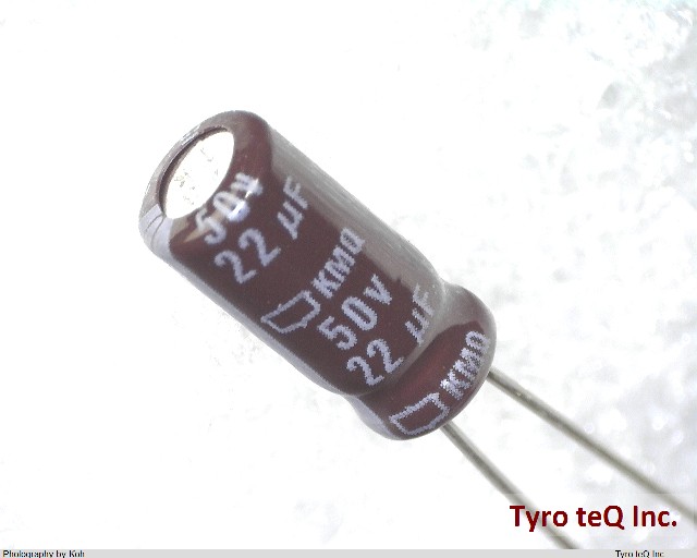 EKMQ500ELL220ME11D